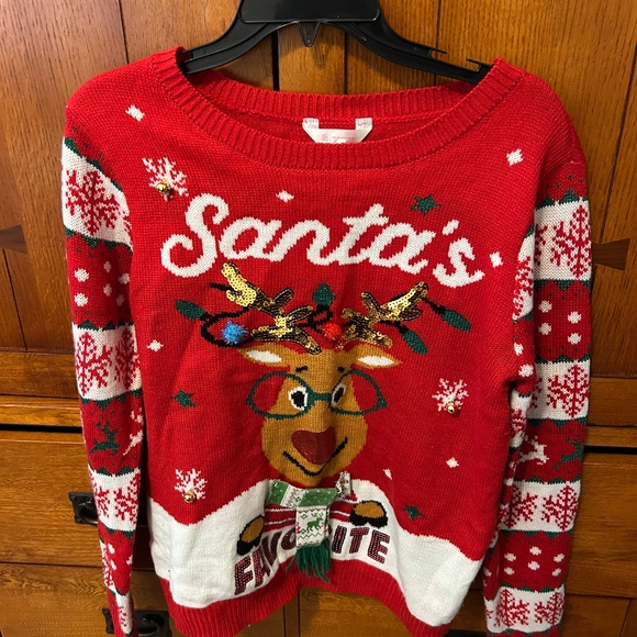 Christmas Sweater - Picture 2 of 7